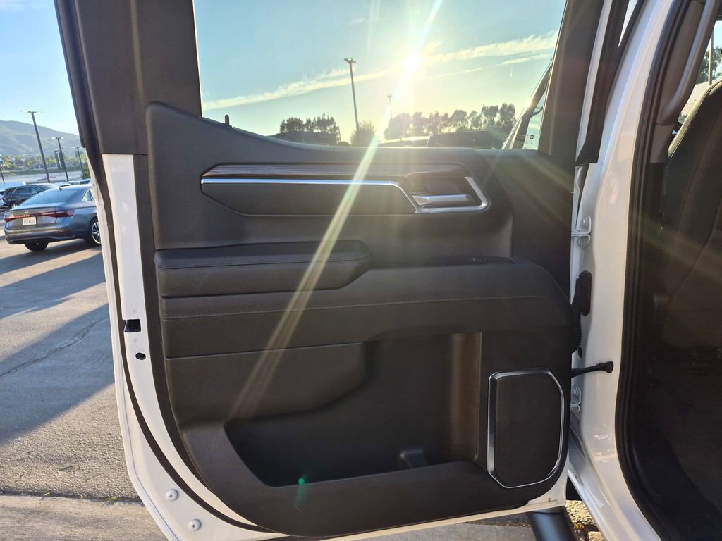 Used 2025 Chevrolet Silverado 1500 LT Trail Boss w/ Protection Package image 19