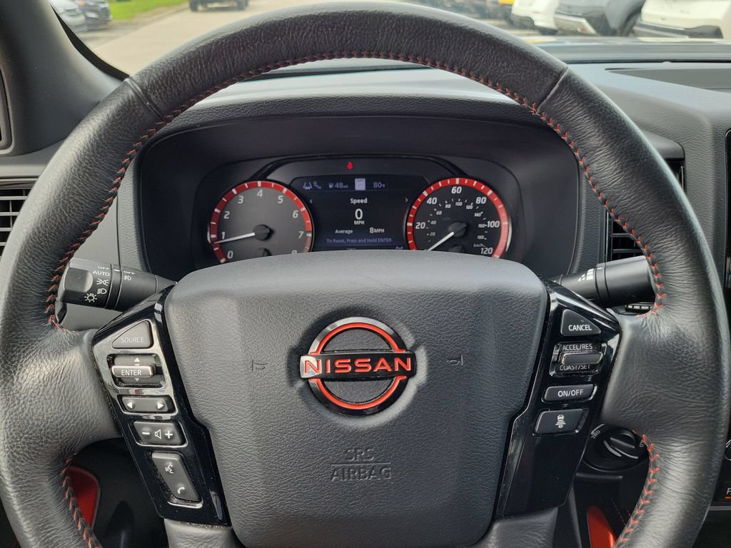 Used 2022 Nissan Frontier PRO-4X w/ Technology Package AWD/4WD image 18