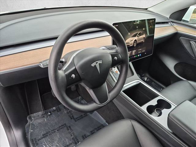 Used 2023 Tesla Model Y Long Range AWD/4WD image 10