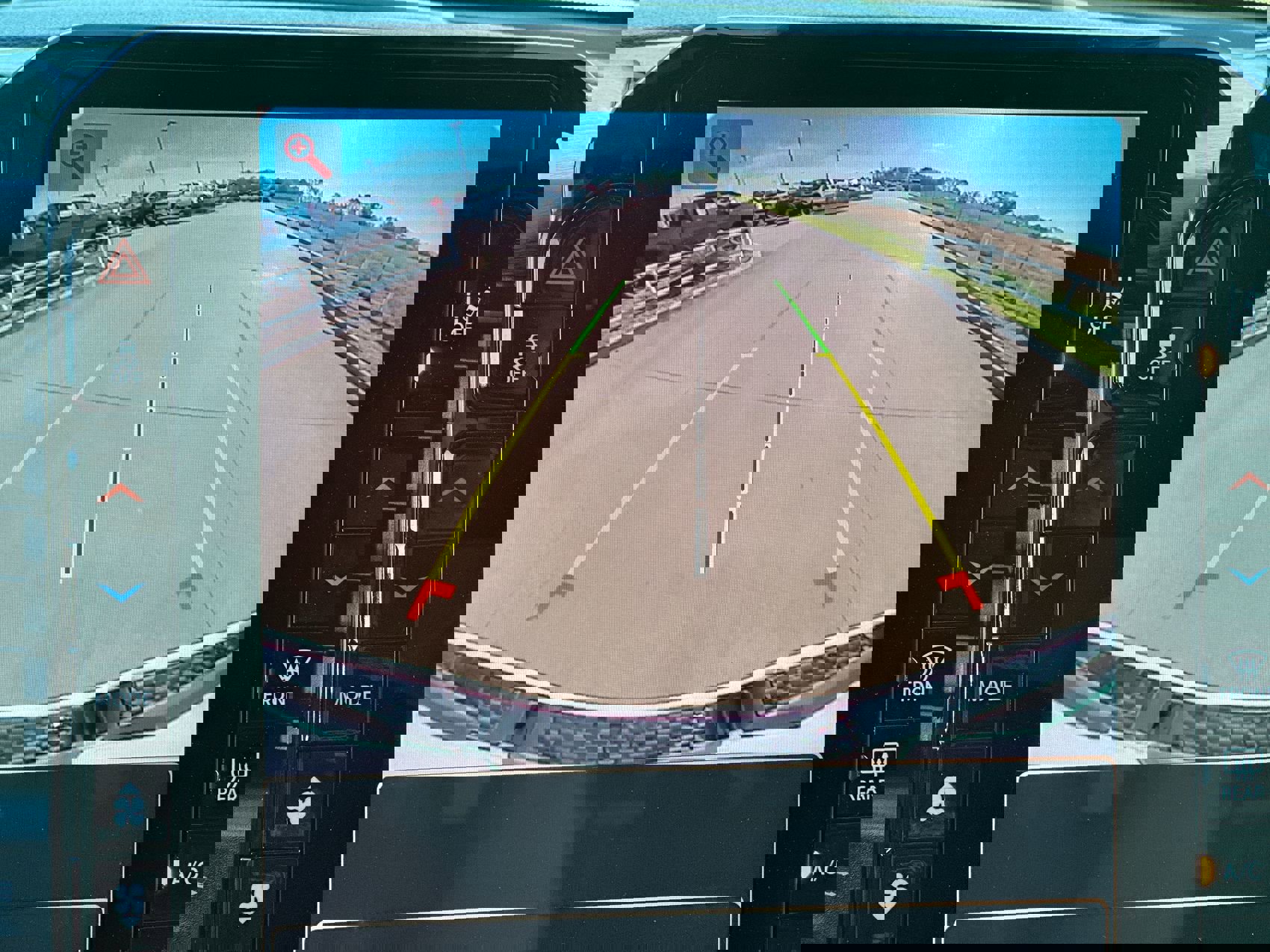 Used 2025 RAM 1500 Laramie w/ Night Edition image 17