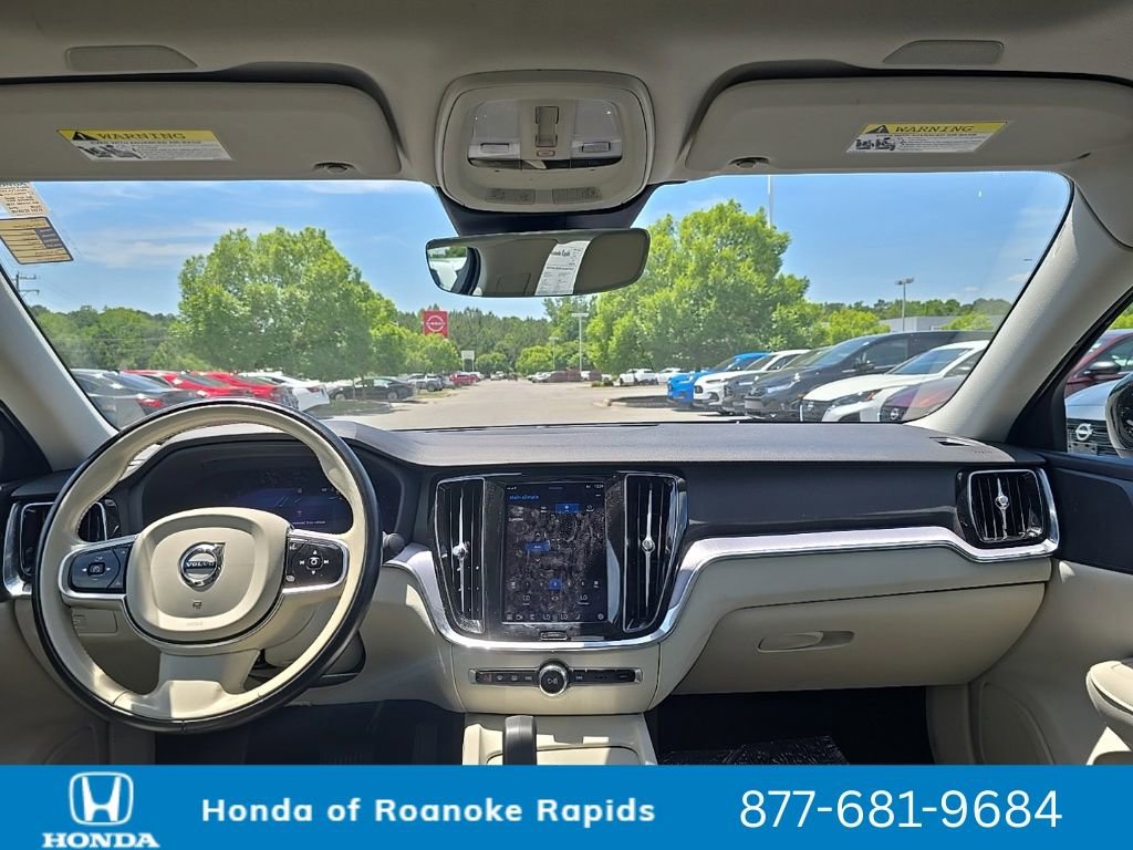 Used 2024 Volvo S60 B5 Core FWD image 15