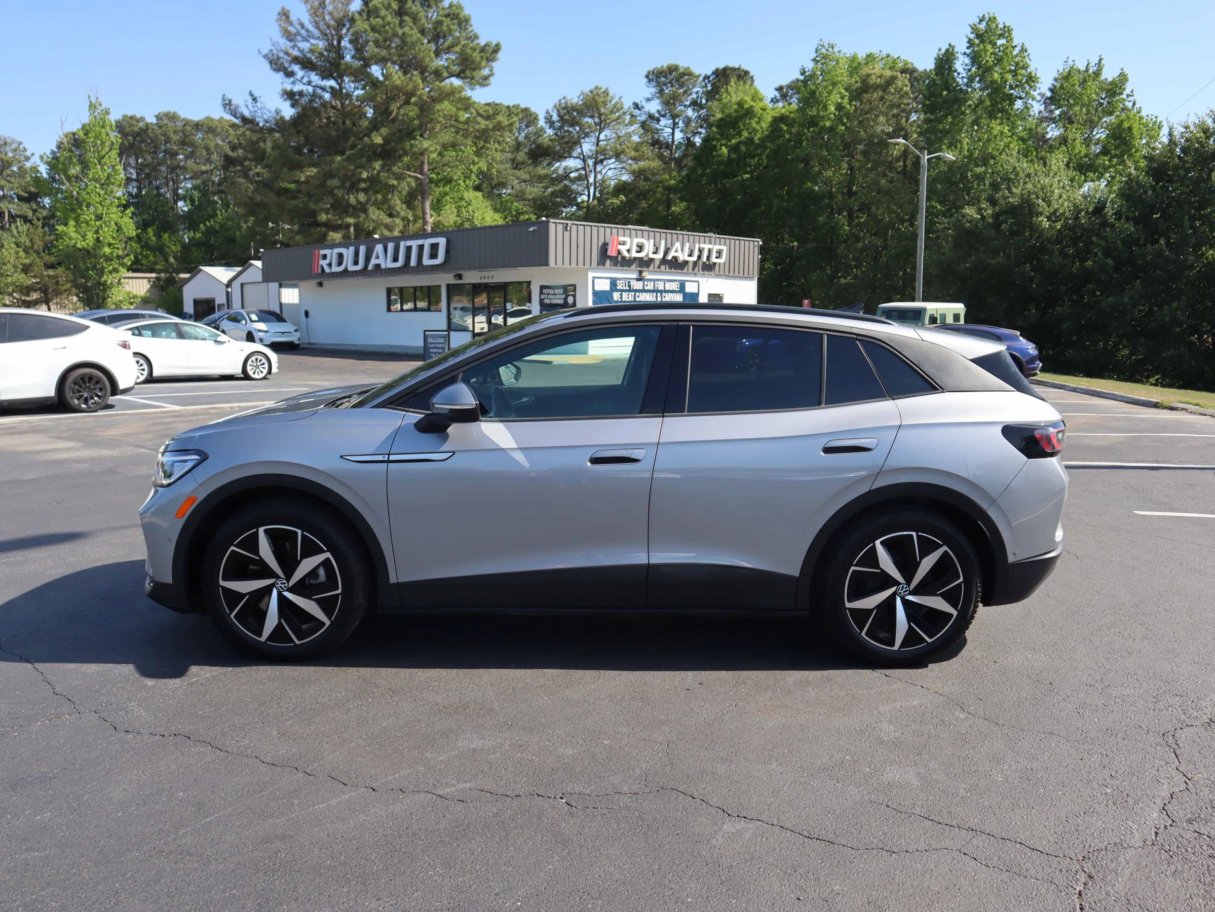 Used 2023 Volkswagen ID.4 S RWD image 12