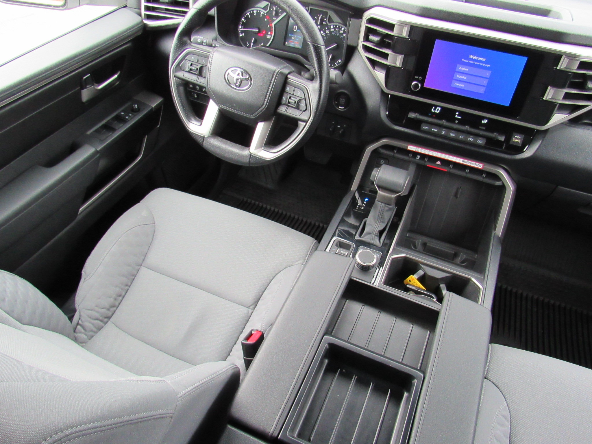 Used 2025 Toyota Tundra SR5 AWD/4WD image 30