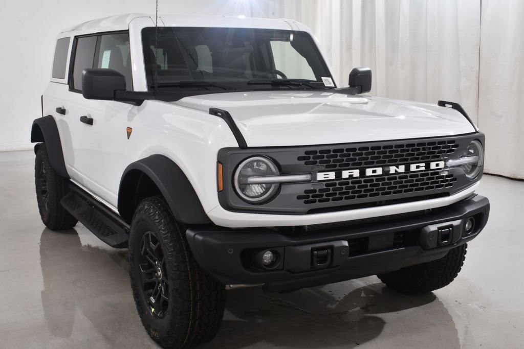 New 2026 Ford Bronco Badlands AWD/4WD image 4