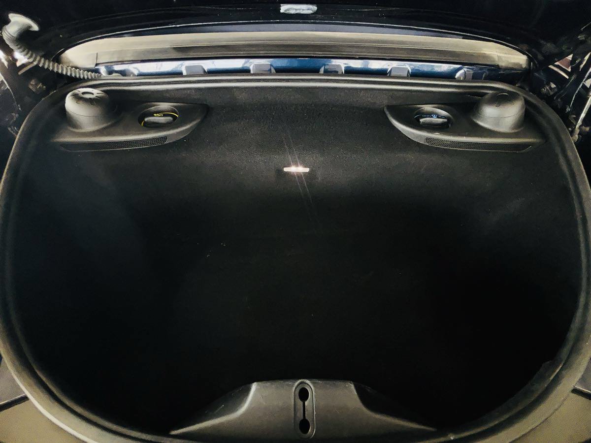 Used 2019 Porsche 718 Boxster RWD image 10
