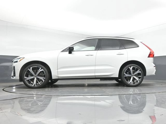 Used 2023 Volvo XC60 B5 Ultimate AWD/4WD image 14