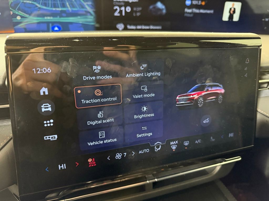 New 2024 Lincoln Nautilus Reserve w/ Equipment Group 202A image 21