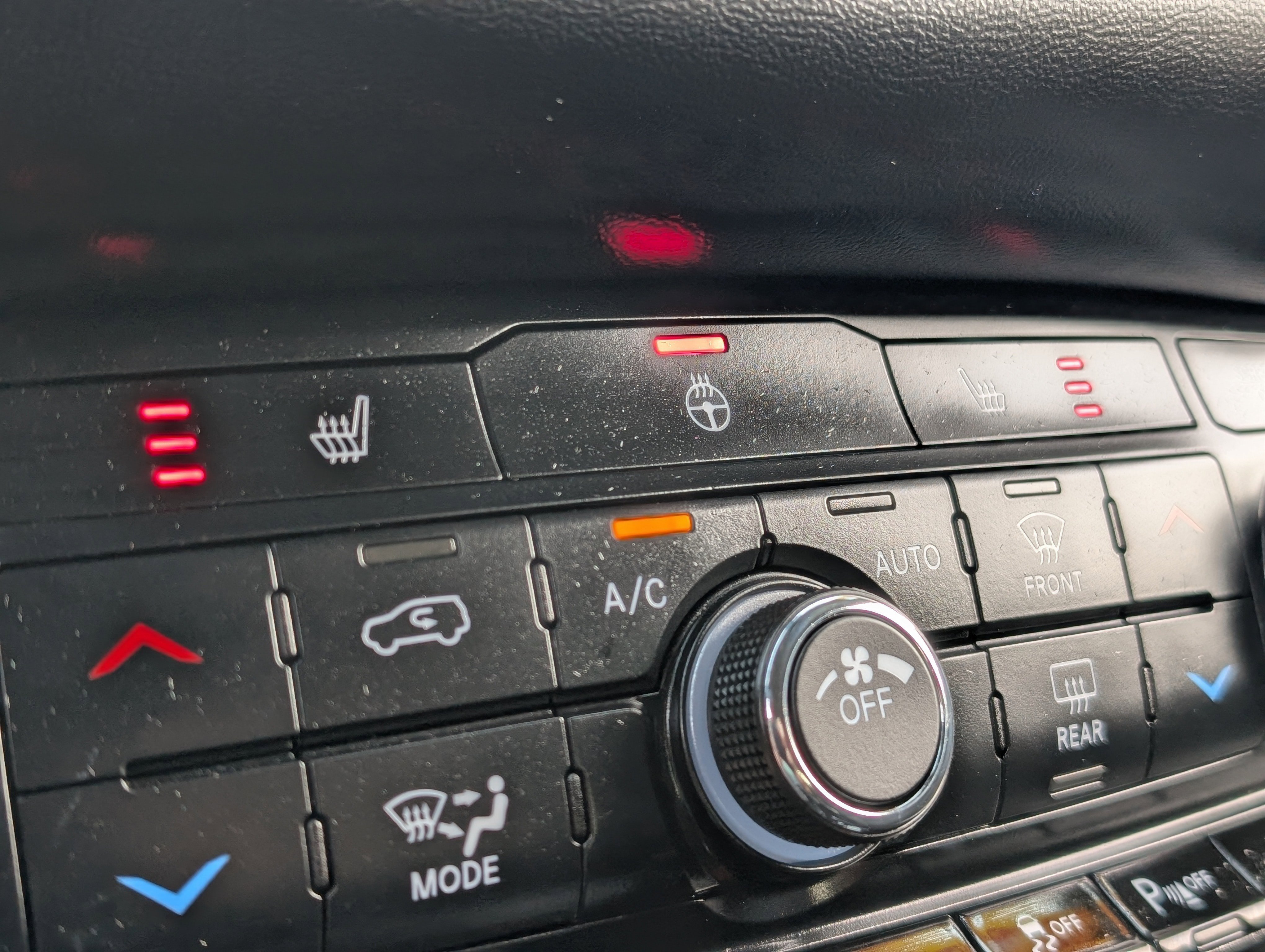 Used 2022 Dodge Durango GT image 4