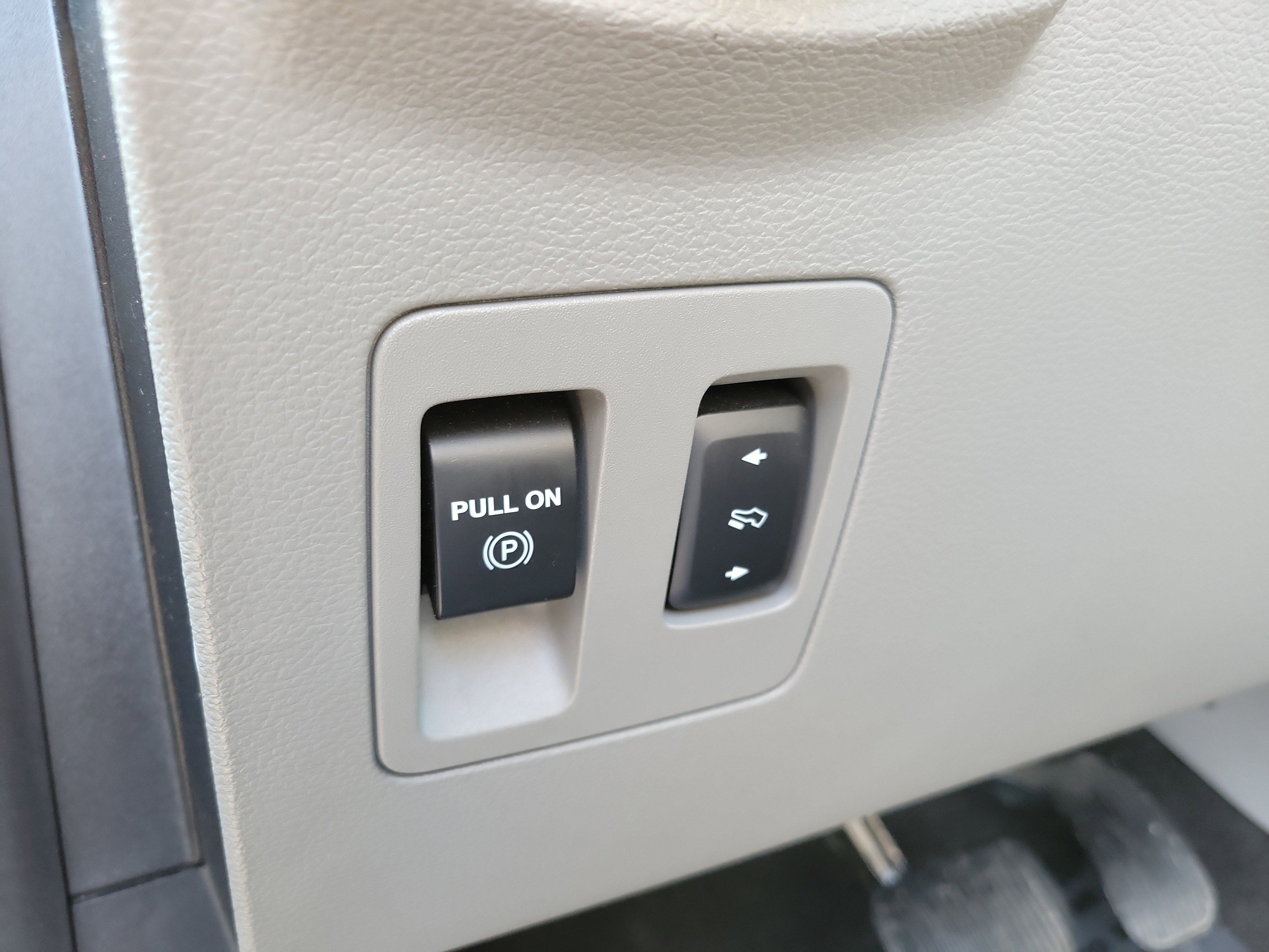 Used 2020 Ford F150 XLT w/ Equipment Group 301A Mid image 25