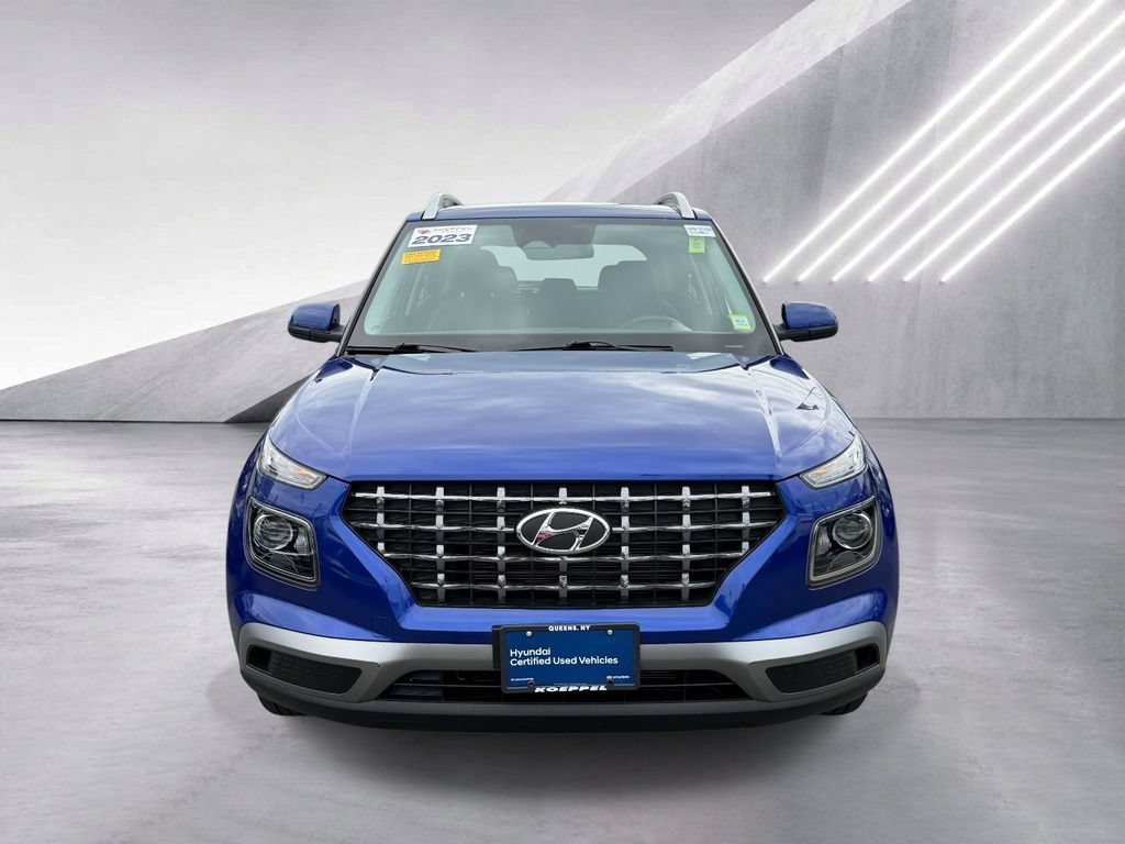 Certified 2023 Hyundai Venue SEL w/ Cargo Package FWD image 2