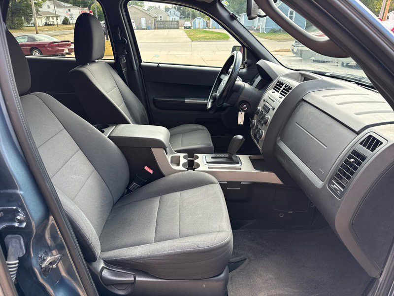 Used 2011 Ford Escape XLT image 21