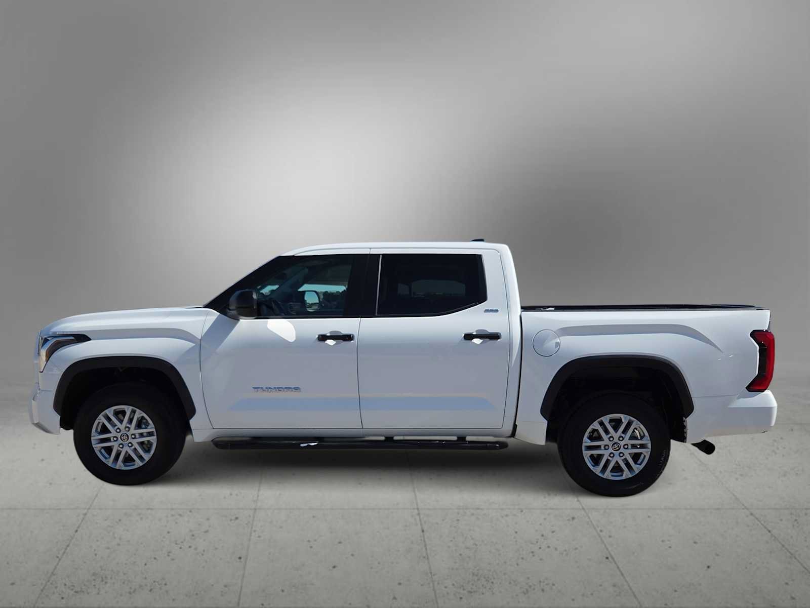 Used 2024 Toyota Tundra SR5 AWD/4WD image 5