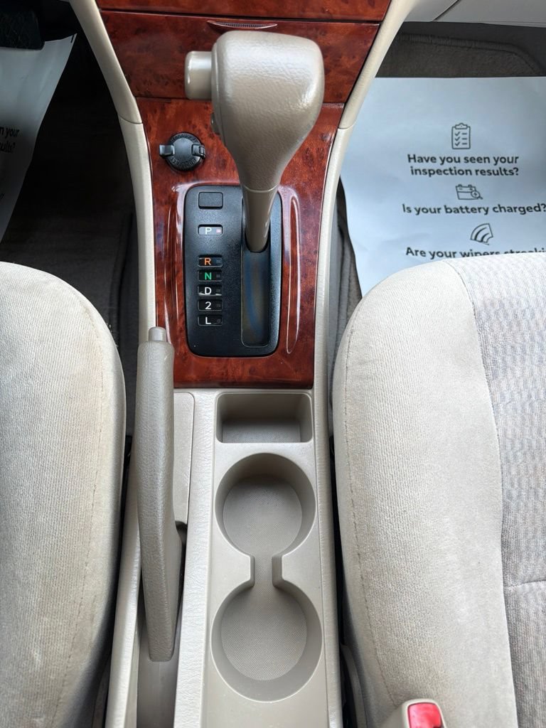 Used 2005 Toyota Corolla LE FWD image 30