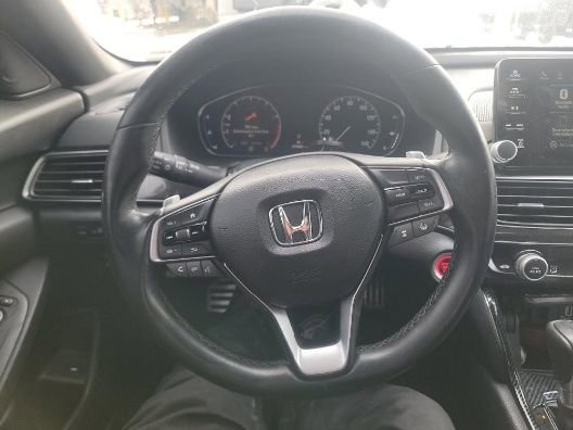 Used 2018 Honda Accord Sport image 6
