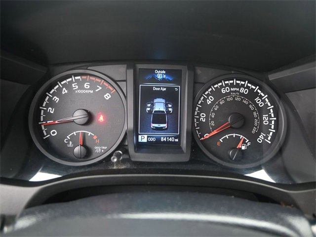 Used 2018 Toyota Tacoma SR image 7