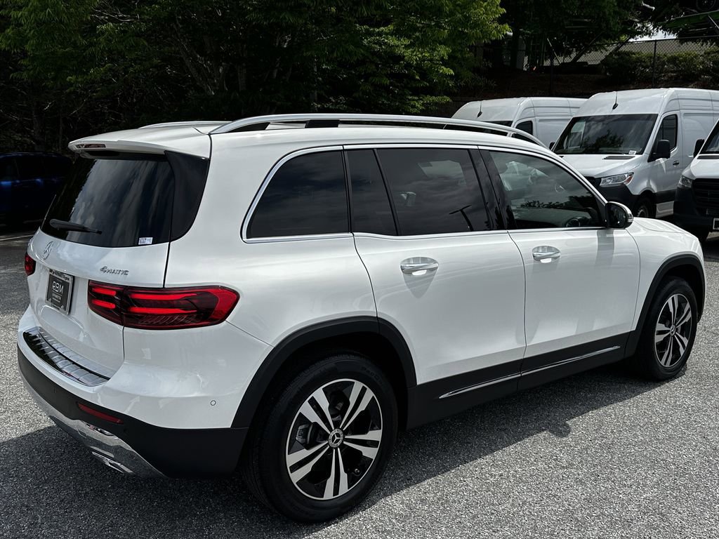 Certified 2025 Mercedes-Benz GLB 250 4MATIC image 8