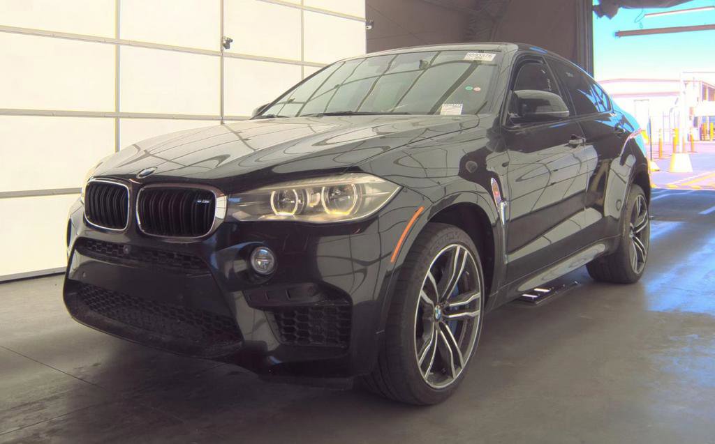 Used 2015 BMW X6 M w/ Executive Package AWD/4WD image 3