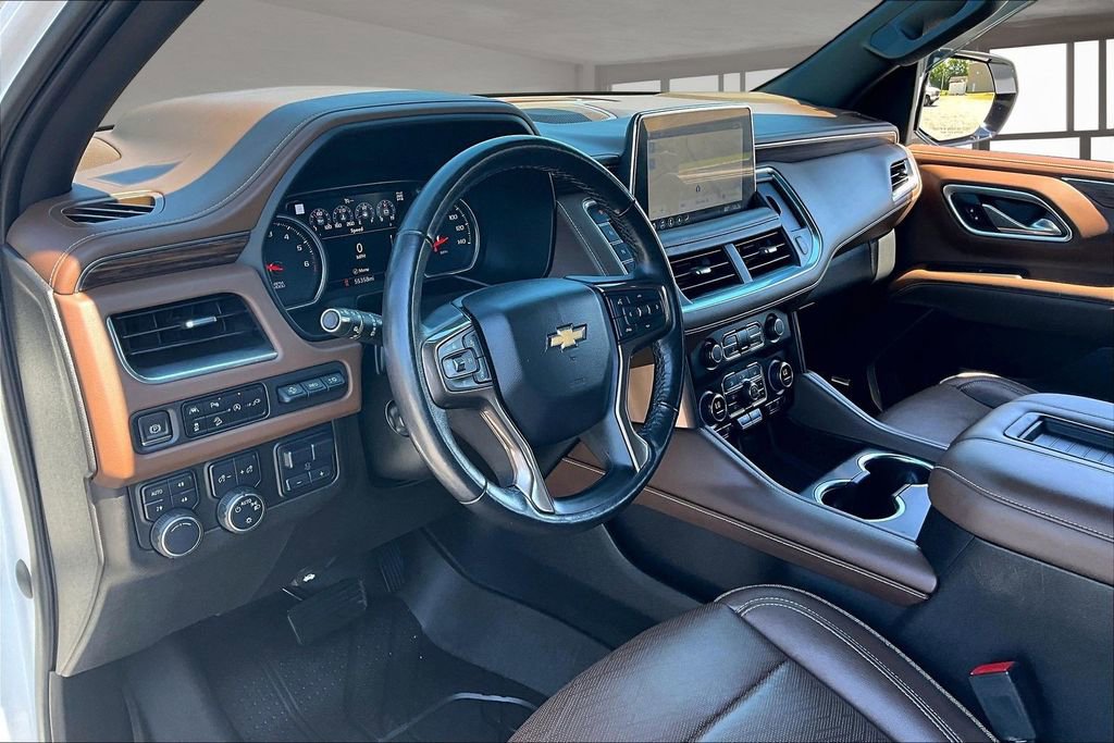 Used 2021 Chevrolet Tahoe High Country w/ Premium Package AWD/4WD image 17
