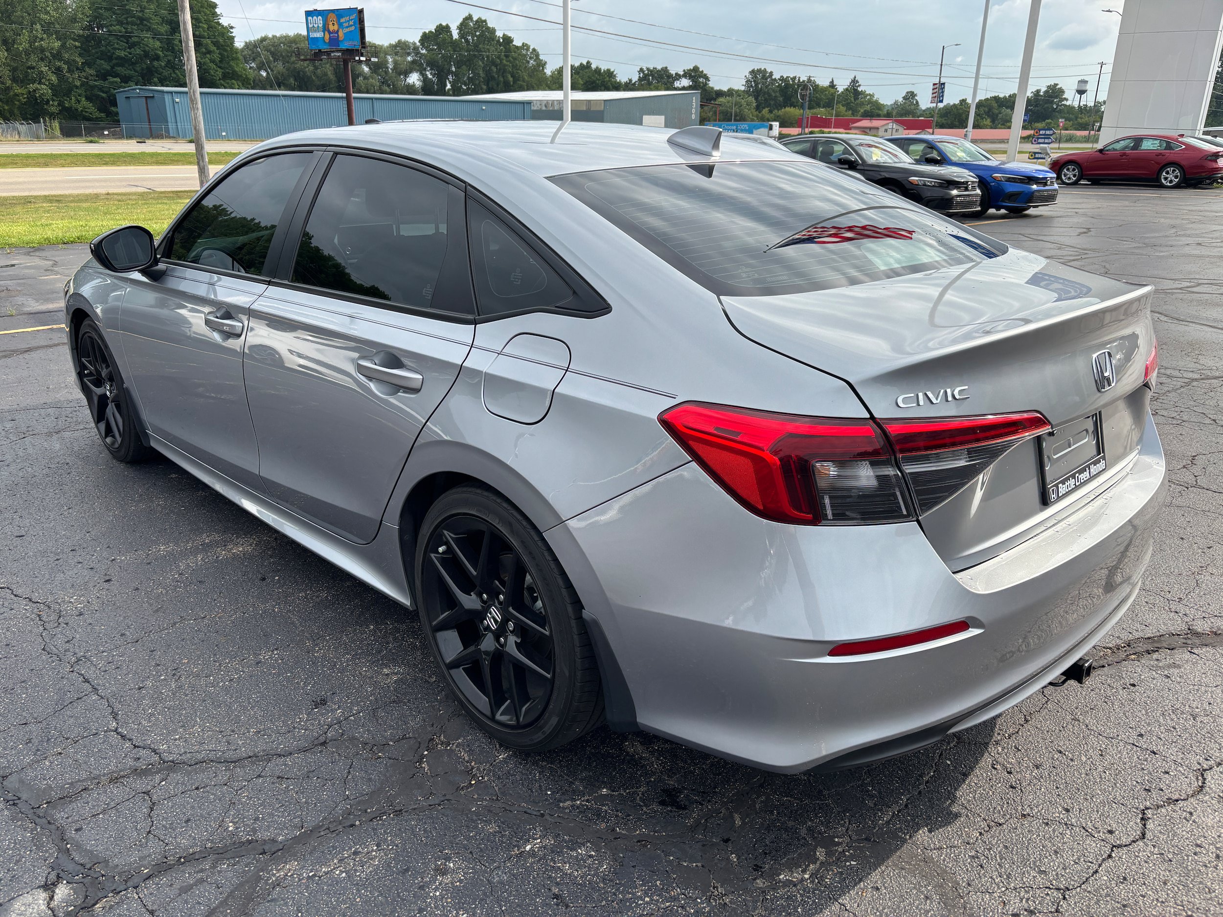 Used 2024 Honda Civic Sport image 9