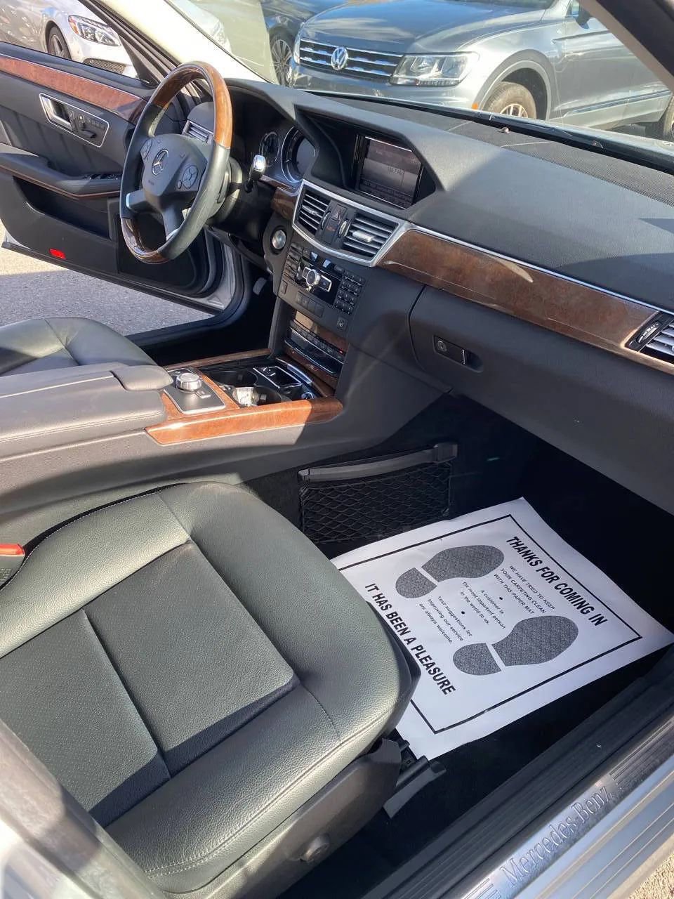 Used 2013 Mercedes-Benz E 350 4MATIC Sedan image 12