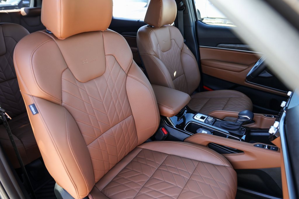 Used 2025 Kia Telluride EX X-Line image 35