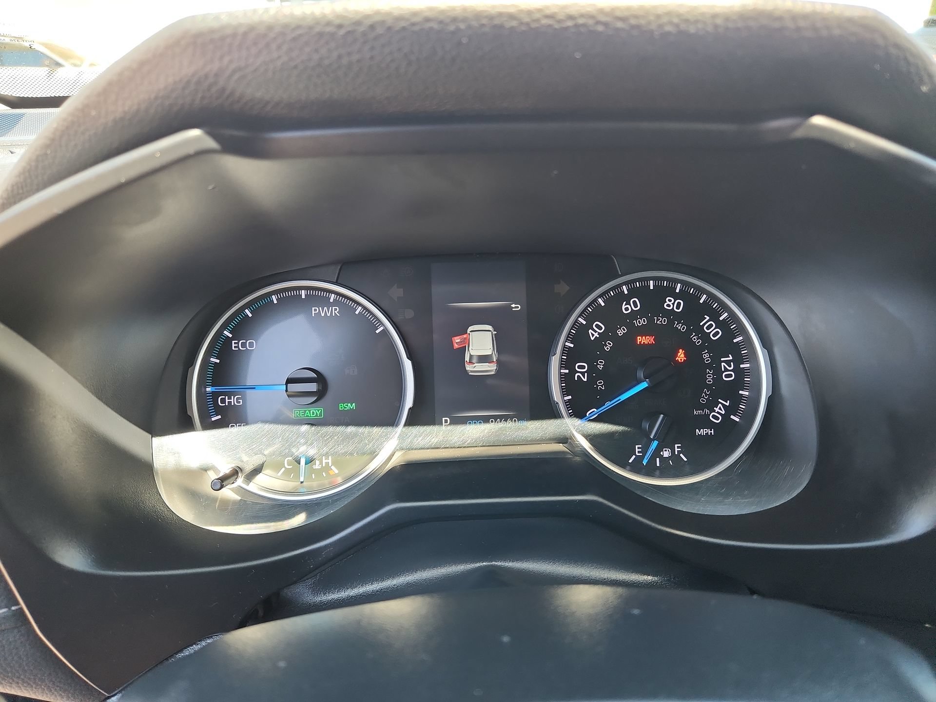 Used 2021 Toyota RAV4 LE AWD/4WD image 10