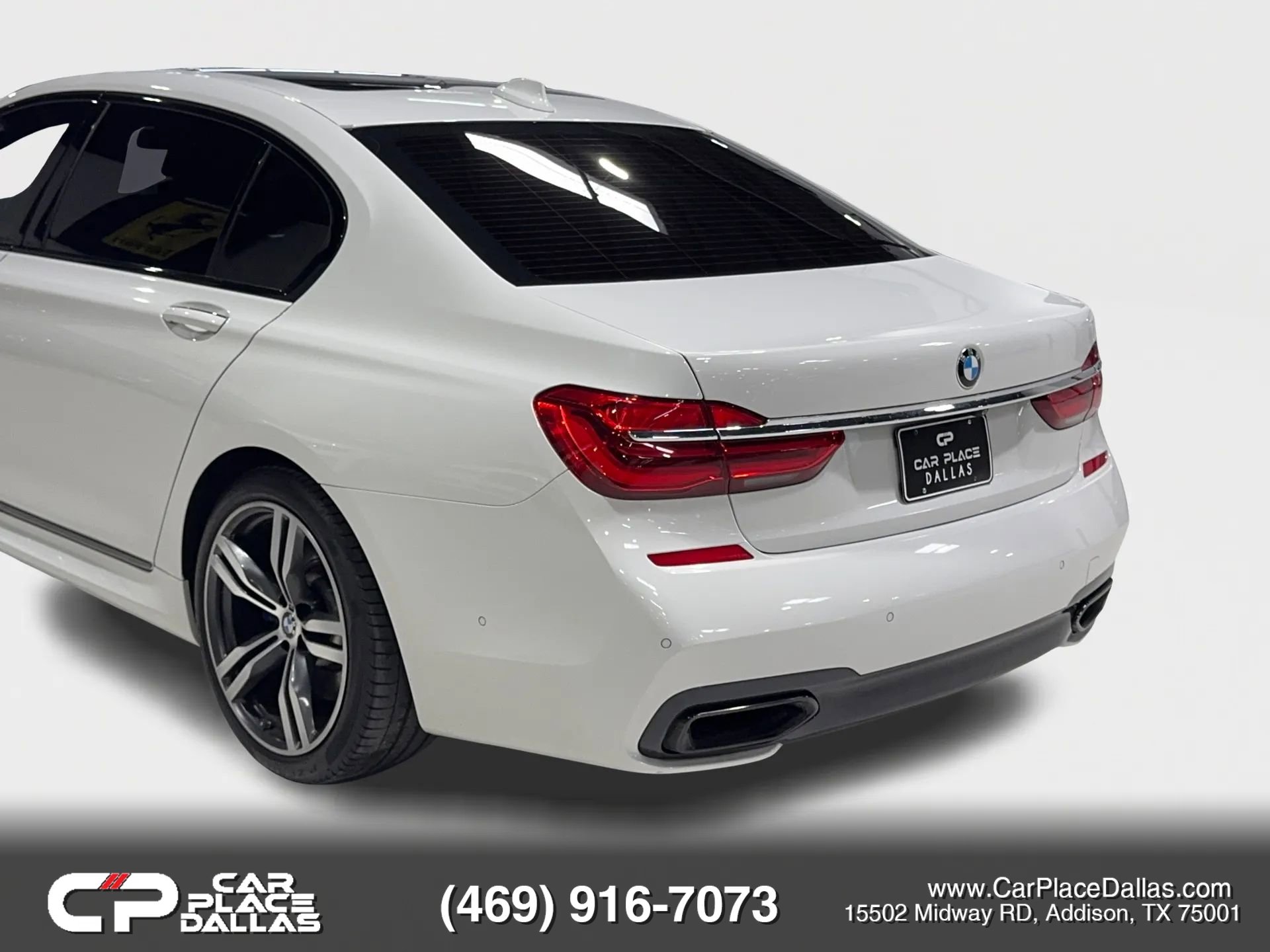 Used 2016 BMW 750i 750i Sedan 4D image 10