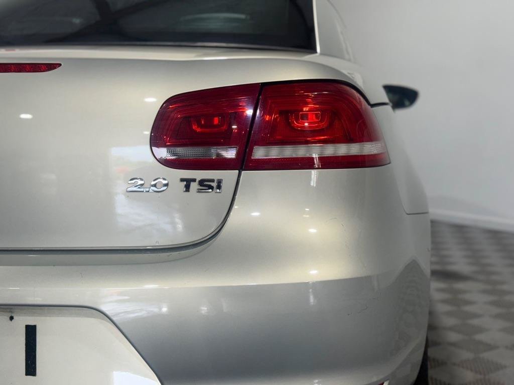 Used 2012 Volkswagen Eos Komfort FWD image 15