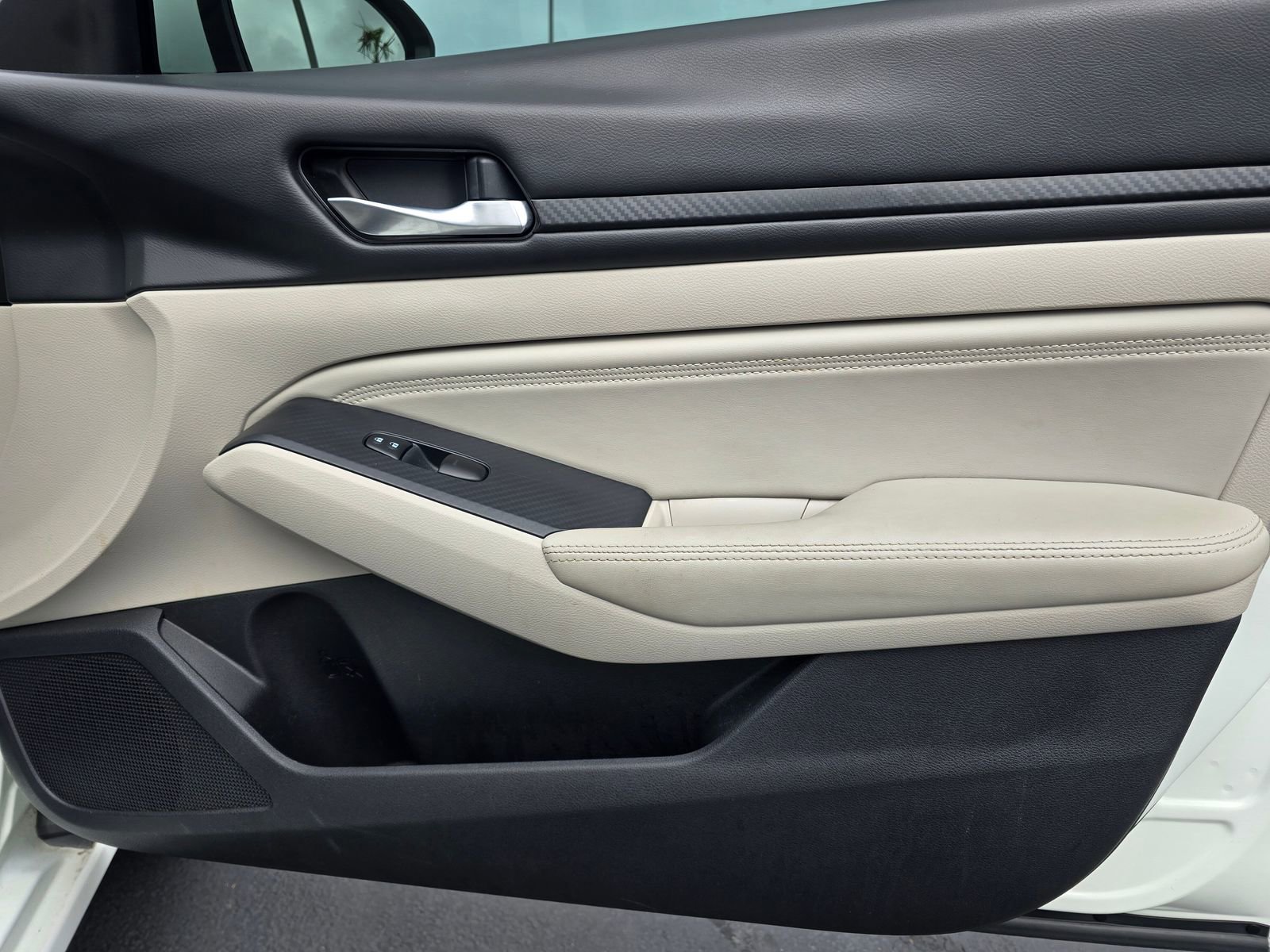 Used 2019 Nissan Altima 2.5 S FWD image 39