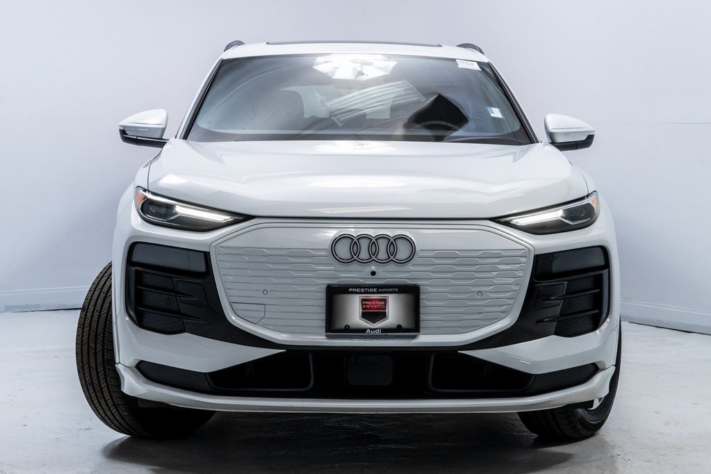 Used 2025 Audi Q6 e-tron Premium w/ Convenience Package image 10