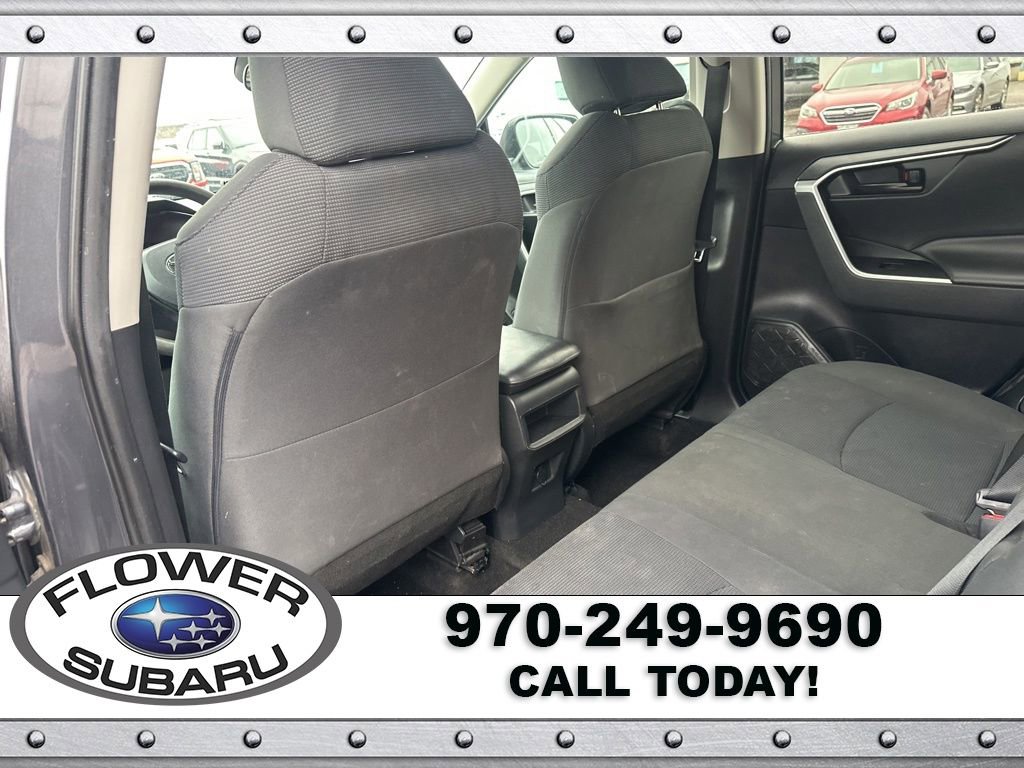 Used 2019 Toyota RAV4 LE image 19