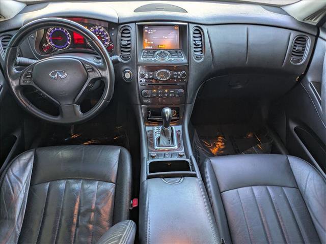 Used 2010 INFINITI EX35 Journey image 17