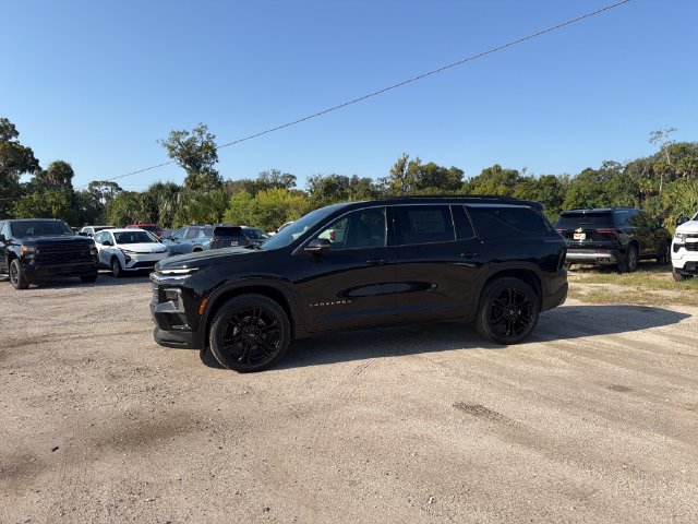 New 2026 Chevrolet Traverse LT w/ Driver Confidence Package FWD image 3