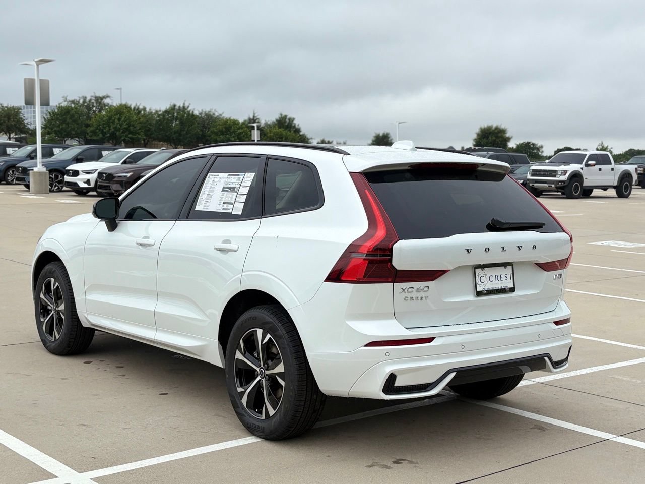 New 2026 Volvo XC60 B5 Core w/ Climate Package AWD/4WD image 5