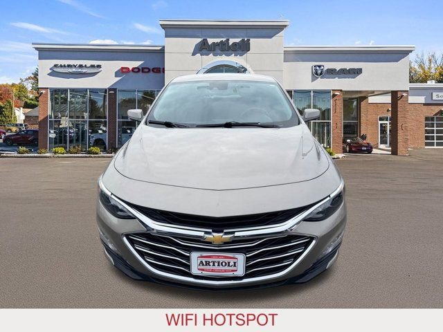 Used 2023 Chevrolet Malibu LT image 3
