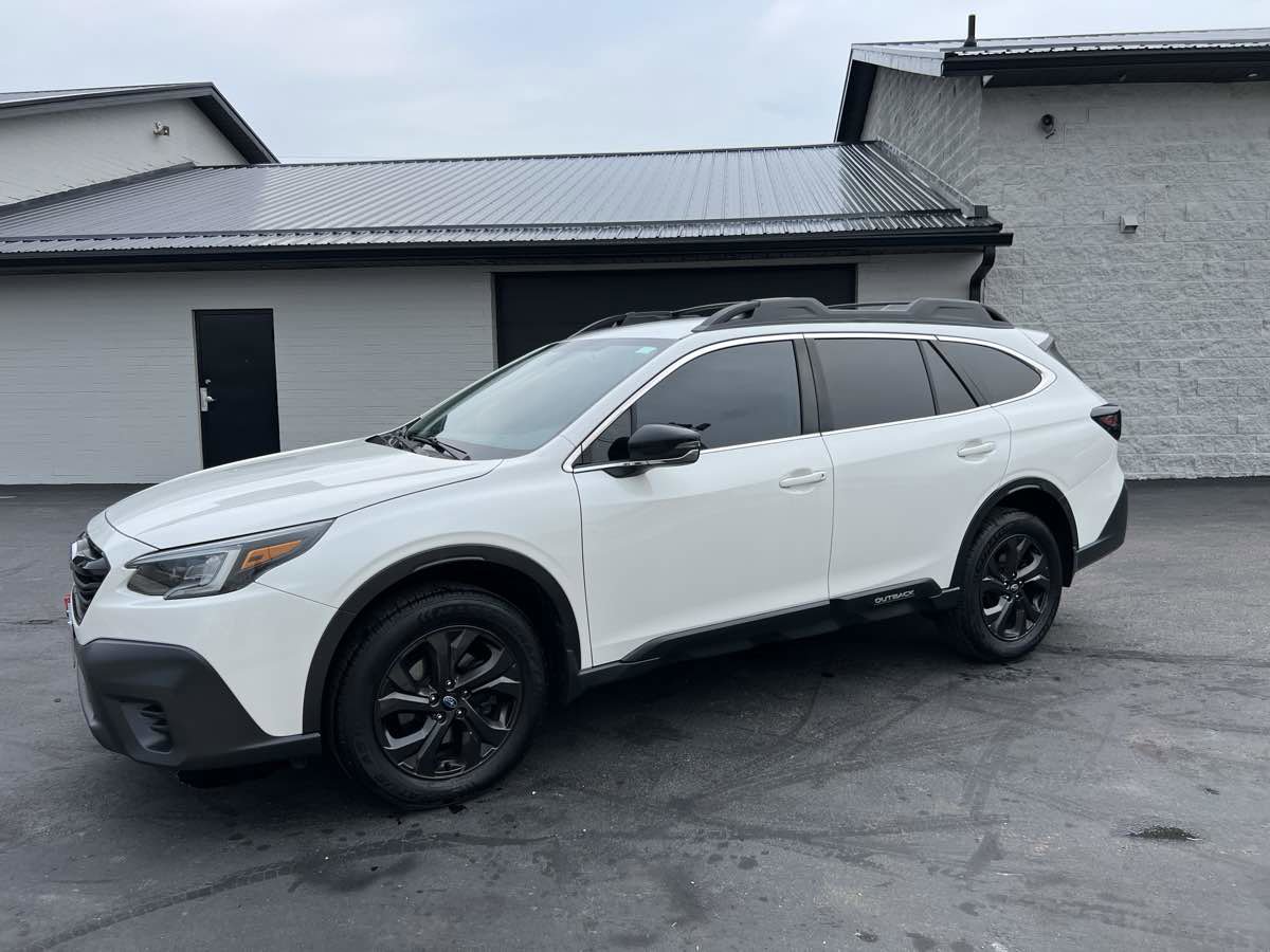 Used 2020 Subaru Outback Onyx Edition XT w/ Popular Package #2 image 2