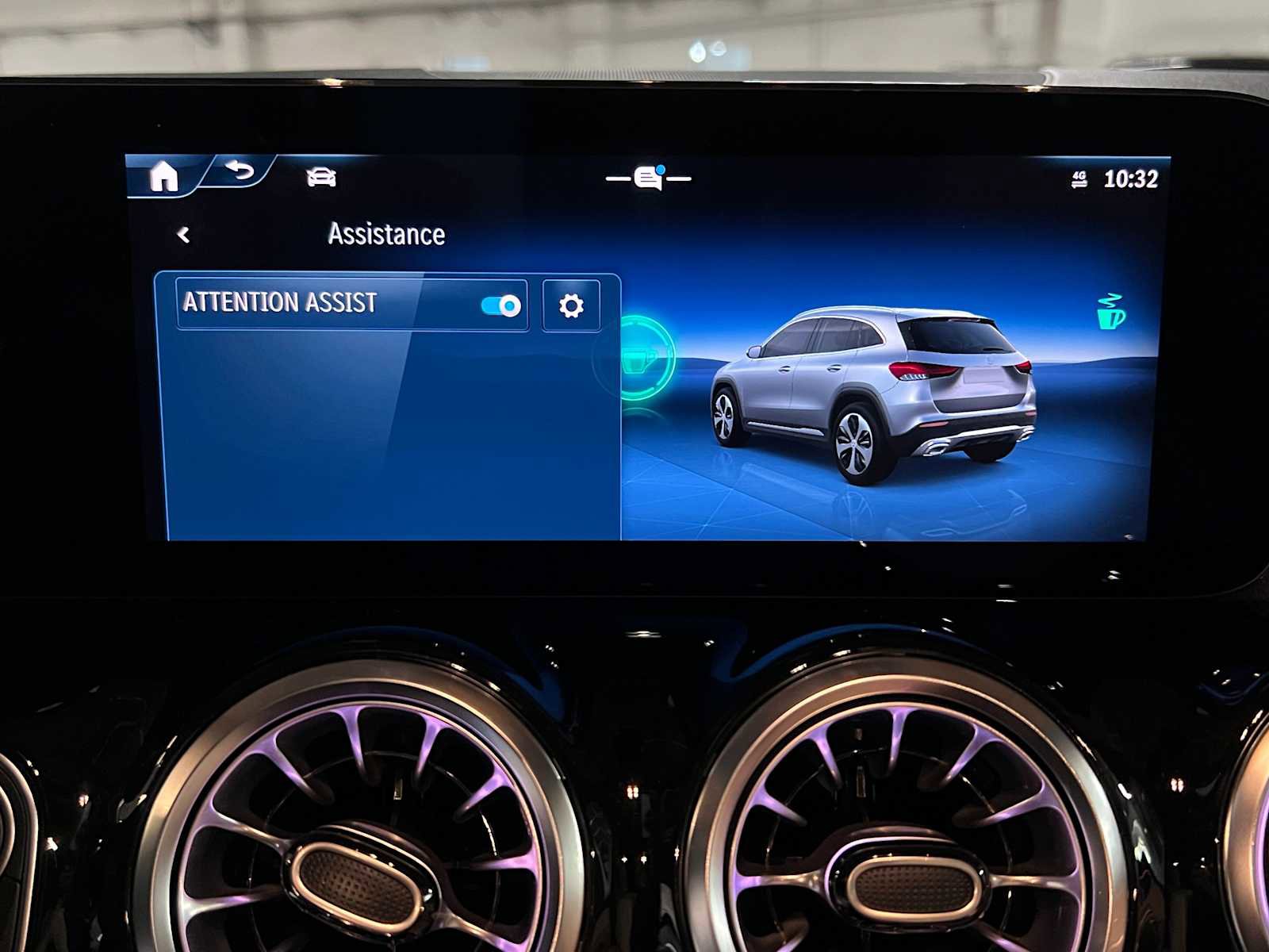 Certified 2025 Mercedes-Benz GLA 250 4MATIC image 33