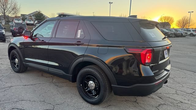 New 2025 Ford Explorer 4WD Police Interceptor image 8