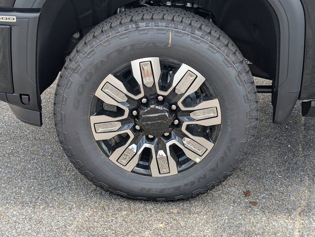New 2025 GMC Sierra 2500 Denali w/ Denali Reserve Package image 10