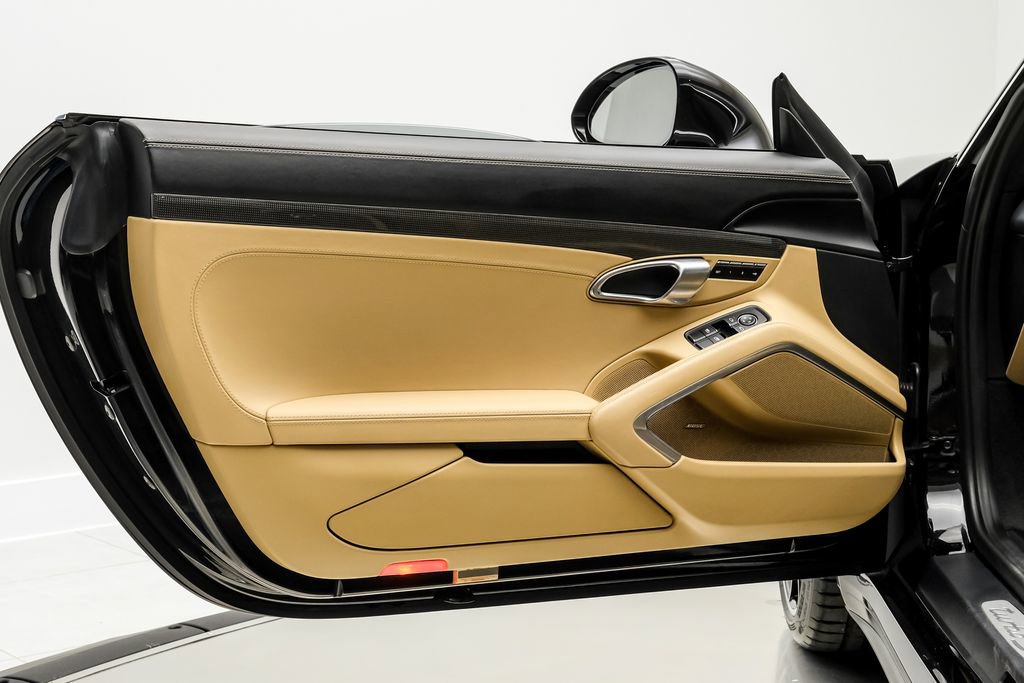 Used 2018 Porsche 911 Turbo image 33