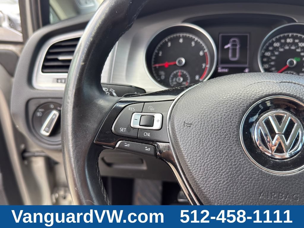 Used 2017 Volkswagen Golf SE FWD image 18