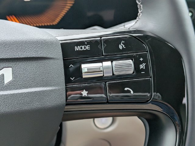New 2026 Kia Sorento S FWD image 26