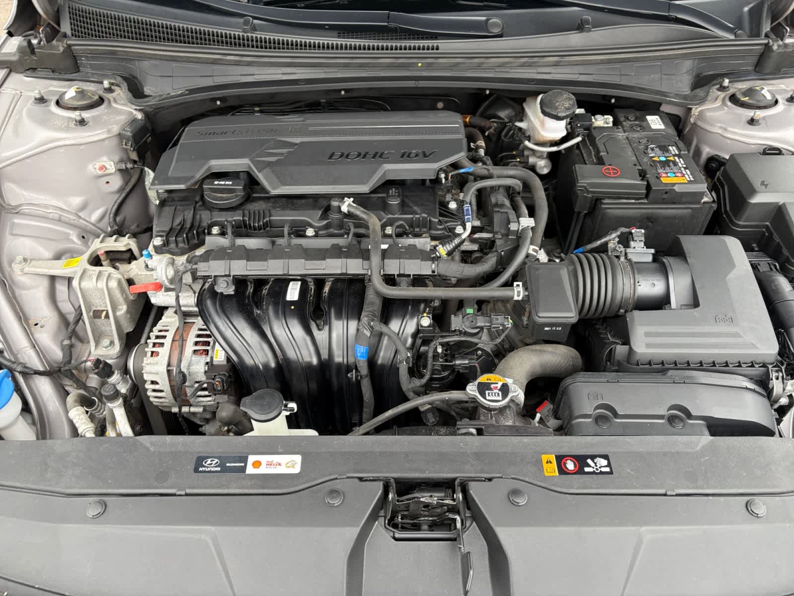 Used 2022 Hyundai Elantra SEL w/ Convenience Package FWD image 18