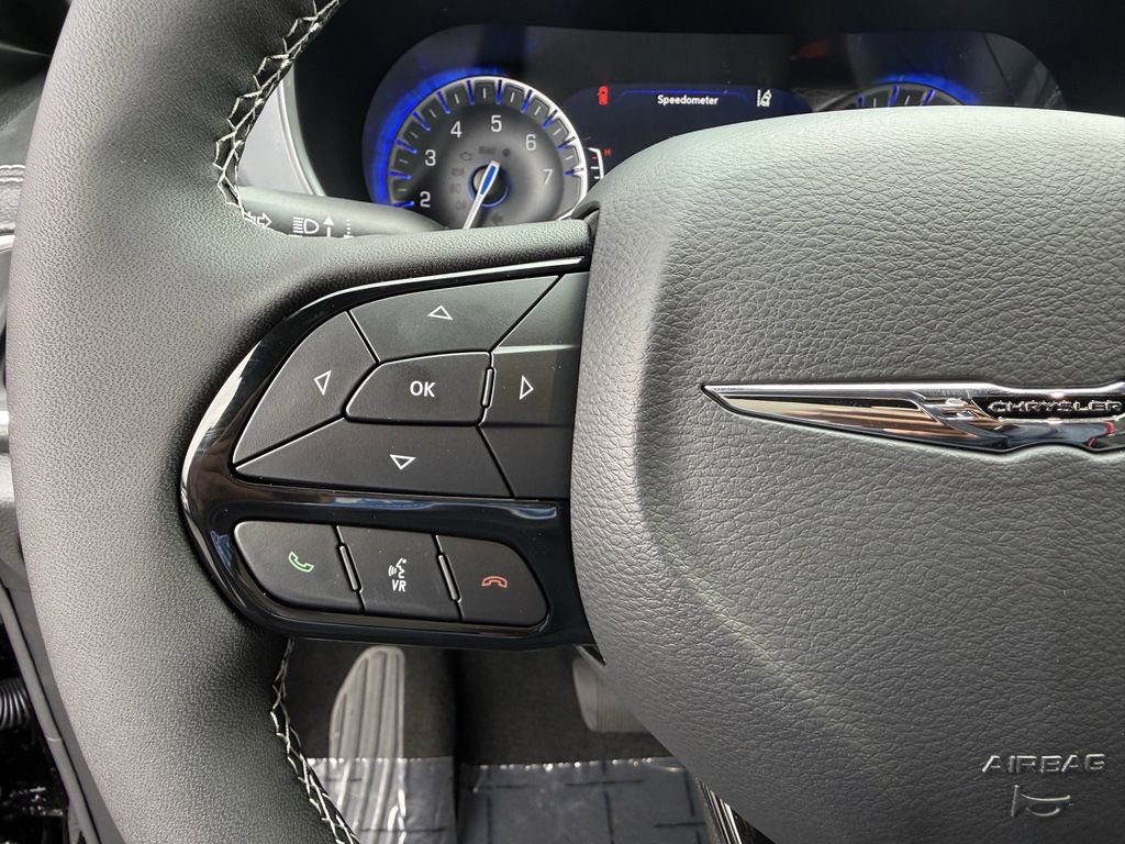 New 2026 Chrysler Pacifica Limited w/ S Appearance Package image 26