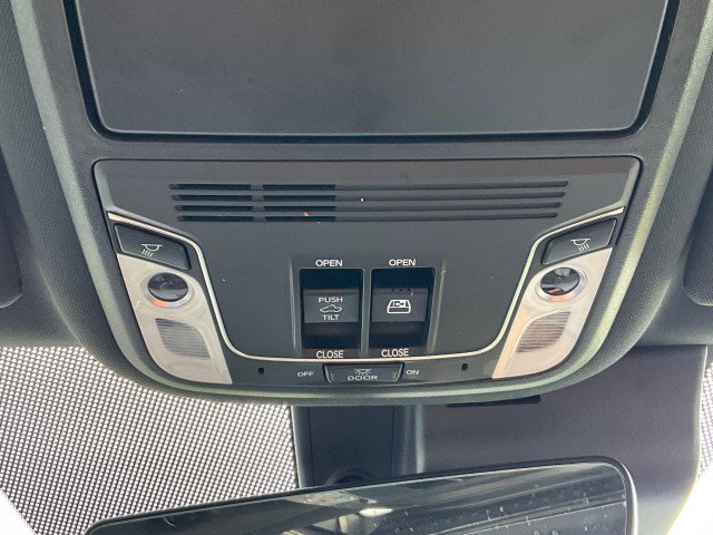 Used 2023 Honda Ridgeline Black Edition image 18