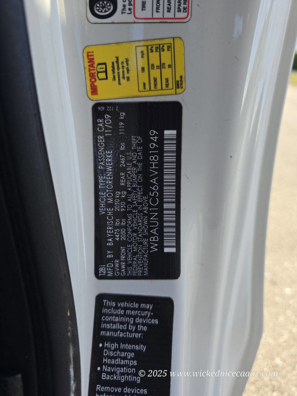 Used 2010 BMW 128i Convertible image 22