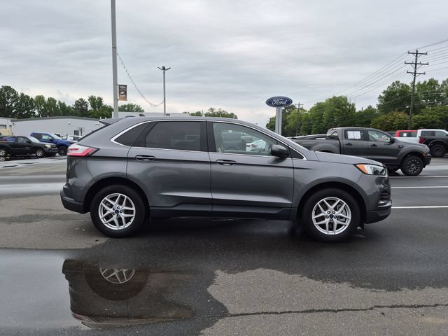 Used 2022 Ford Edge SEL AWD/4WD image 14