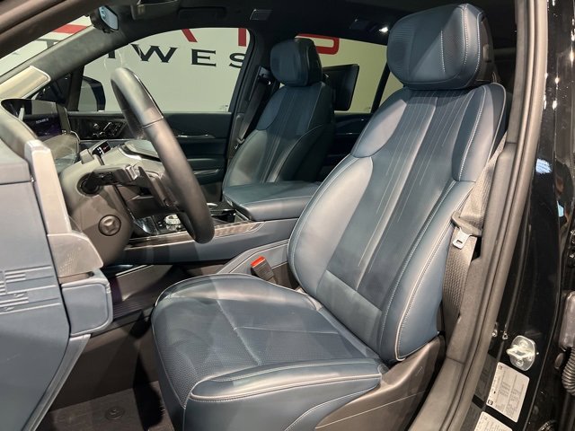 Used 2025 Cadillac Escalade IQ Sport 2 image 13