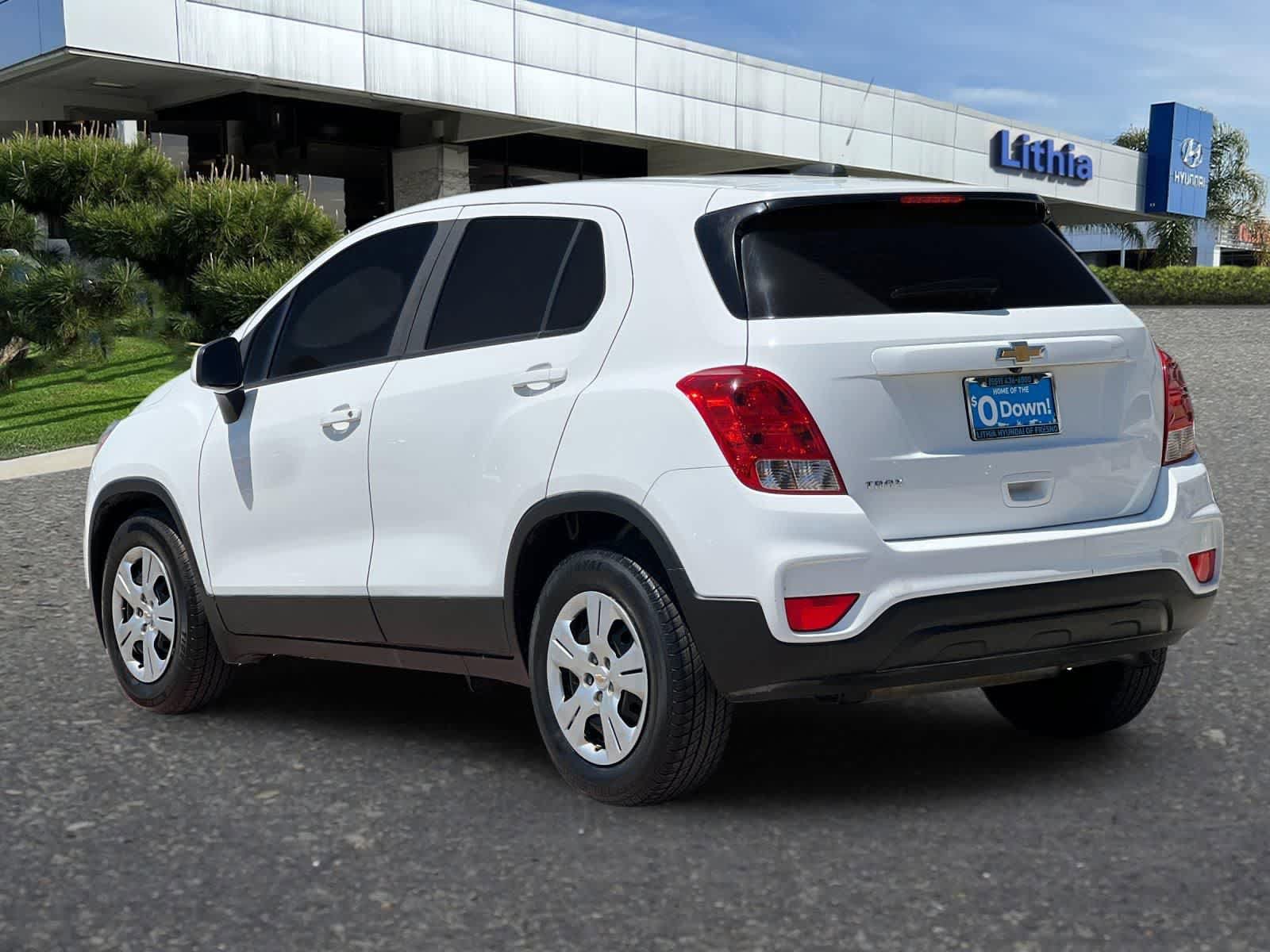 Used 2018 Chevrolet Trax LS FWD image 7