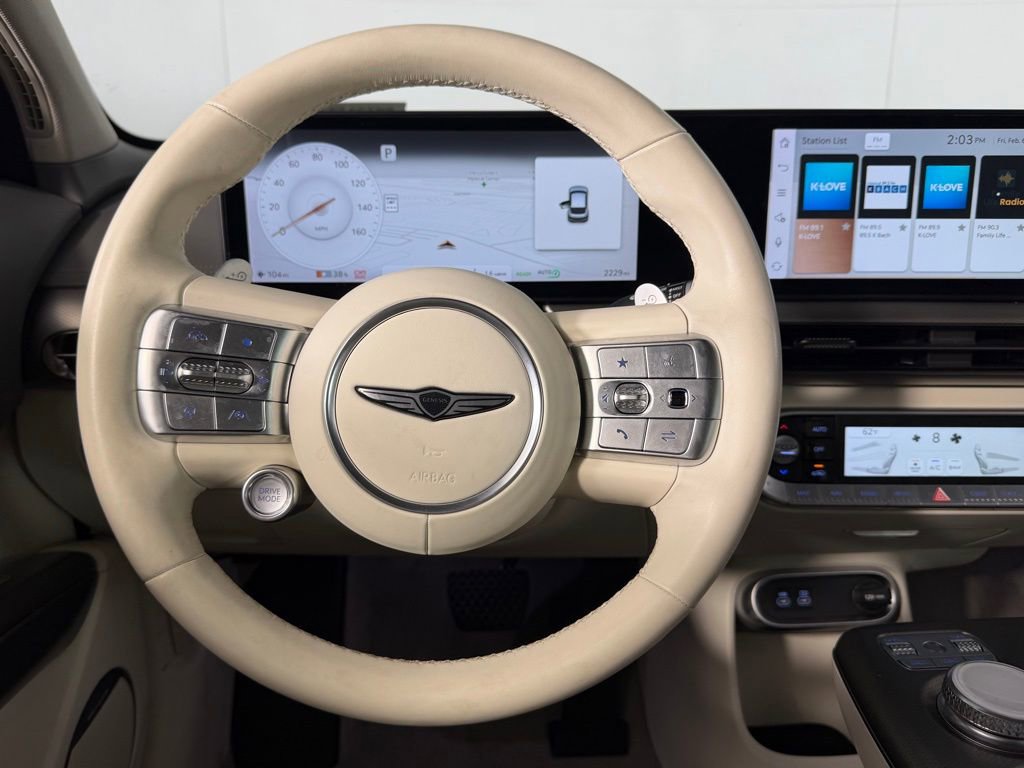 Used 2025 Genesis GV60 Advanced image 13